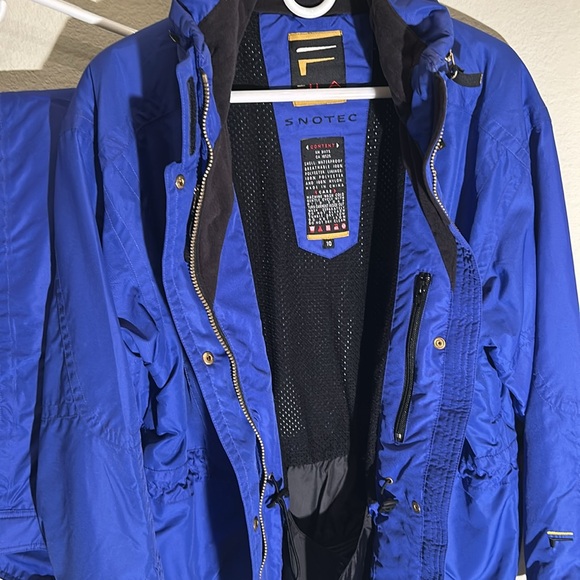FILA brand ski SET. NWOT. Includes Jacket (10) and pants (8). Never worn! - Picture 3 of 16